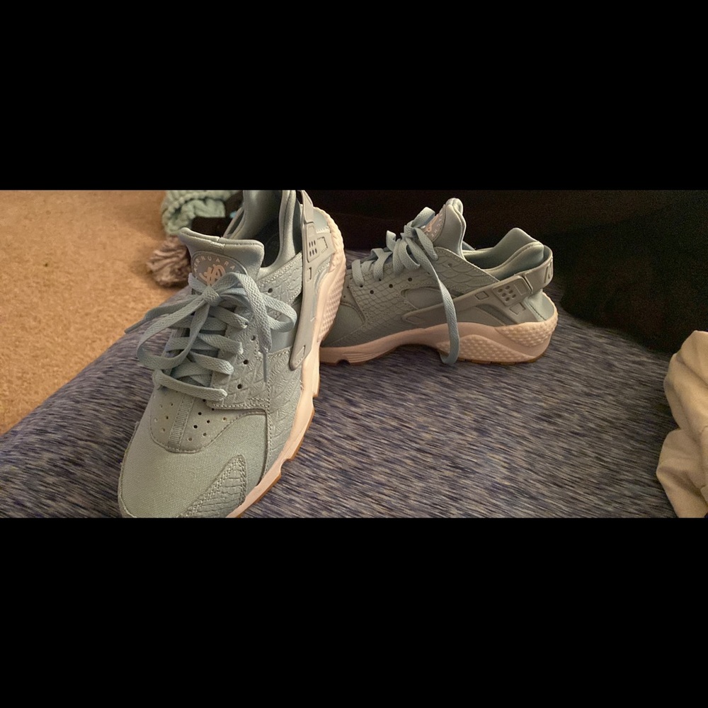 Nike Air Huarache Run SE Mica Blue/White Running
